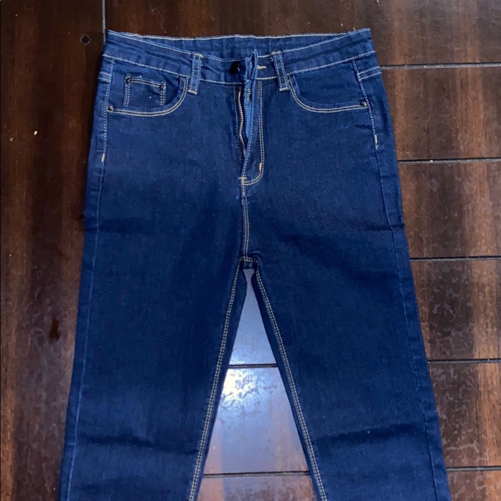 High Stretch Raw Hem Skinny Jeans
